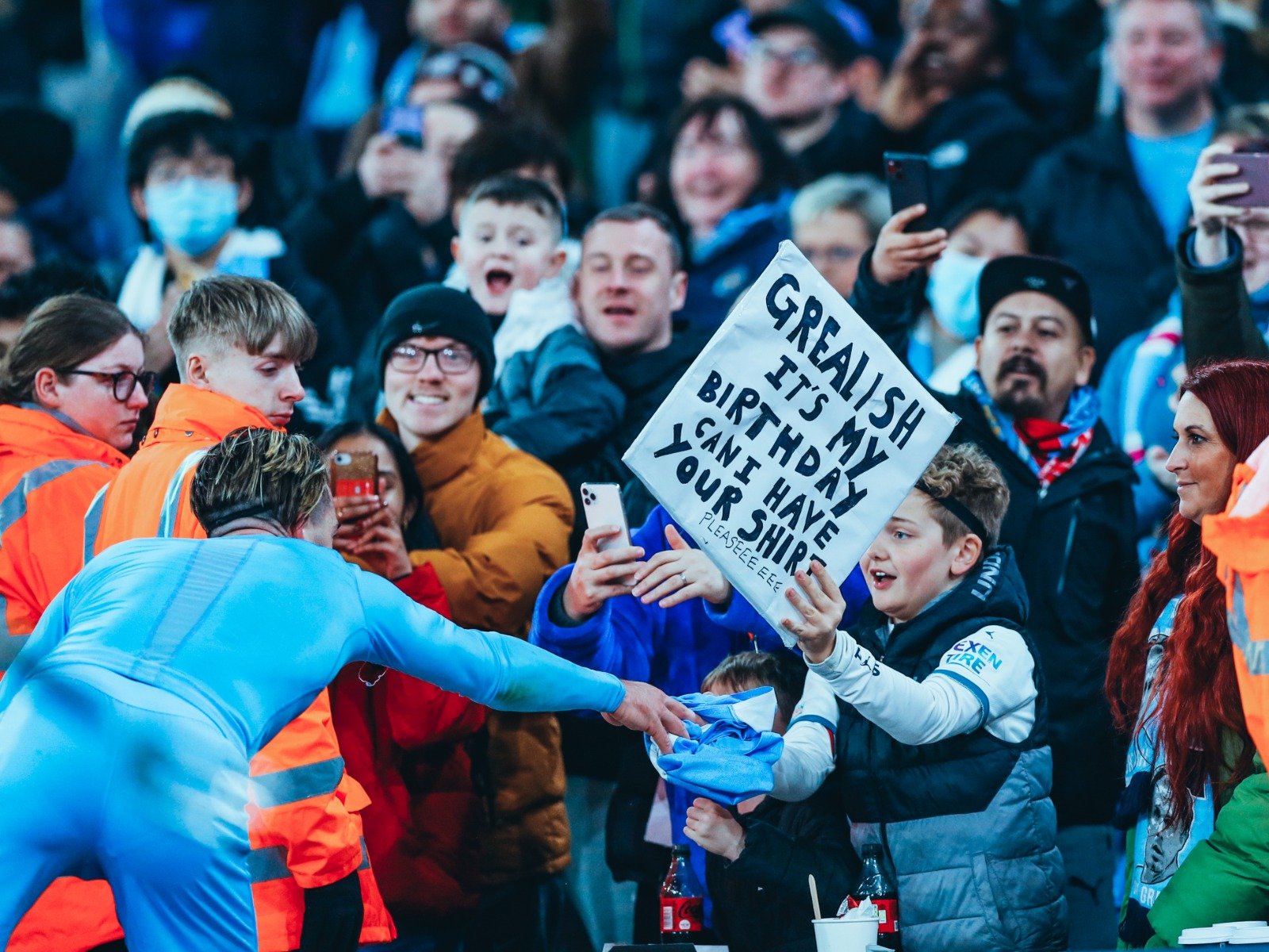 利亚前锋线 利亚前锋线